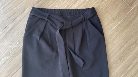 Nohavice s opaskom, takko,158