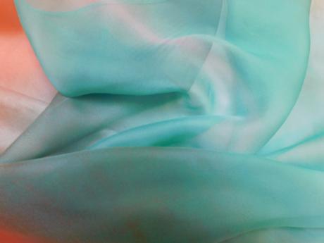 Pekny komínový tenší šál, l