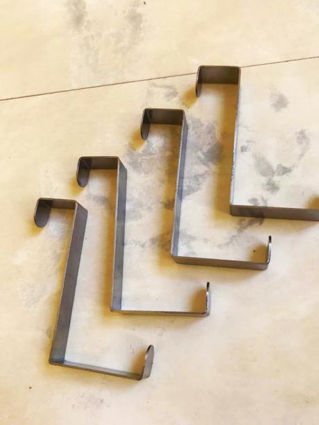 Univerzálne háčiky 4 ks,