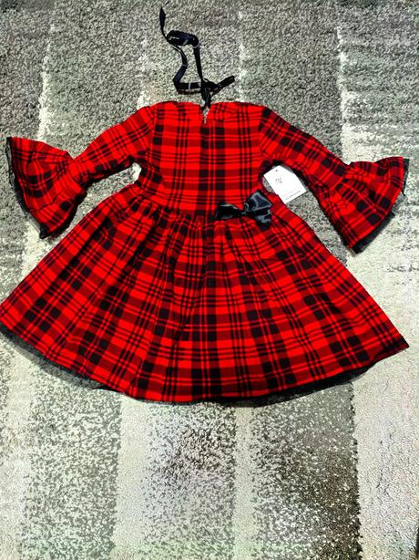 Dievčenské šaty, 116 - 146