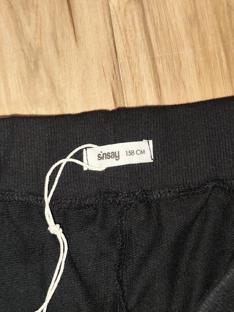 Tepláky, sinsay,158