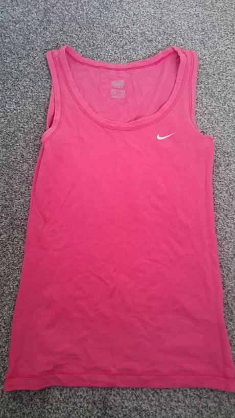 Nike tielka 9druhov/kupa po kuse, nike,m