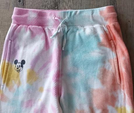 Farebné tepláky, disney,164