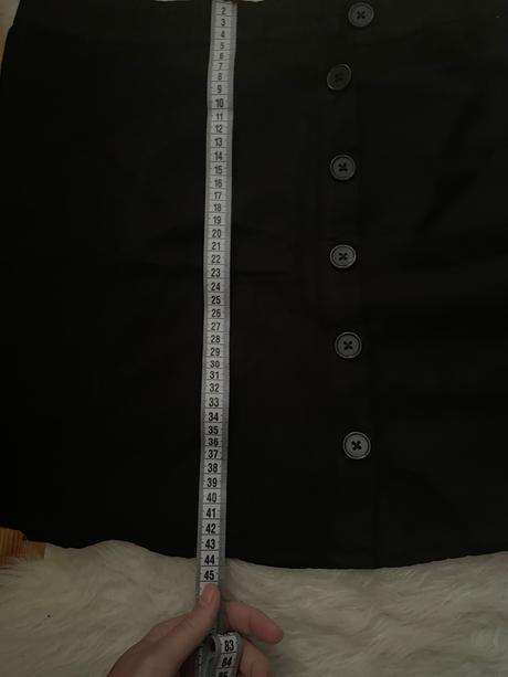 Čierna sukňa na gombíky, pimkie,42