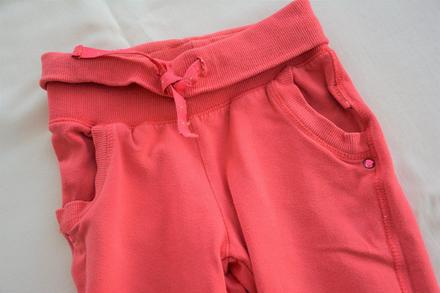 Tepláky, mariquita,110