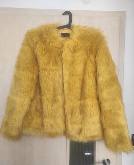 Žltý umelý kožuštek bershka veľ. m, bershka,m