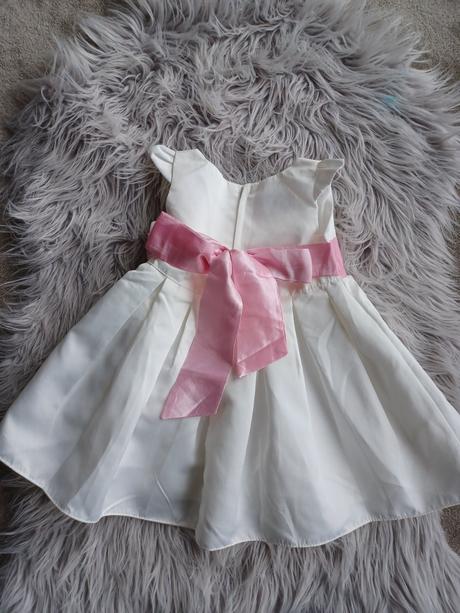 Slávnostné šaty 6 m, 68