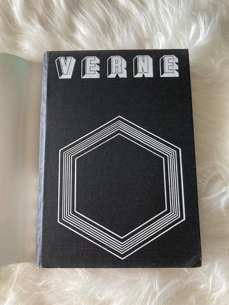 800 míľ po amazone jules verne (1988),
