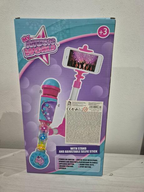 Made mikrofón na batérie so selfie tyčkou, 