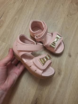 Krásne sandálky, nelli blu,23