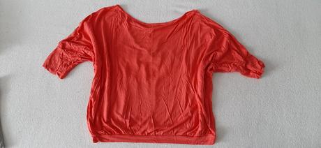 Mix damskych triciek, m