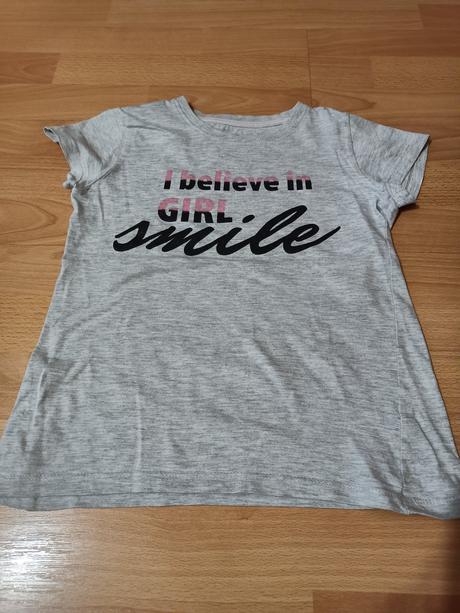 Dievčenské tričko, 