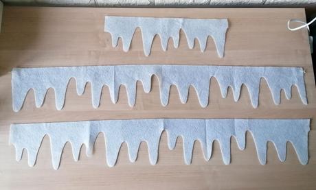 Vianočné dekorácie, svietnik, snehuliak, cencúle,, 