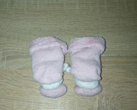 Prasiatkové ponožky s hrkalkou, f&f,18