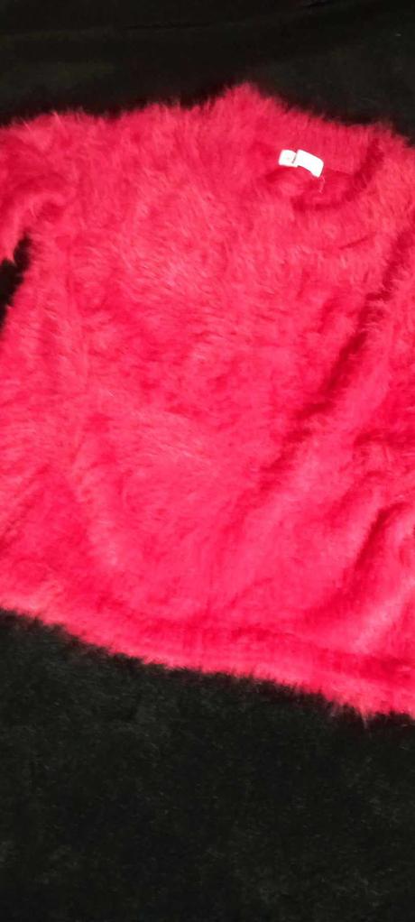 Chlpatý pulóvrik 146/152, h&m,146