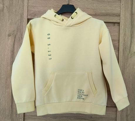 Balík oblečenia veľkosť 134, 122–134