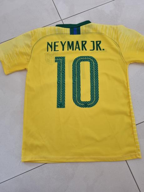 Dres neymar, 146
