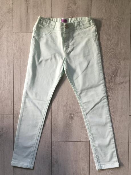 Dievcenske slim rifle 8-9 rokov, f&f,134