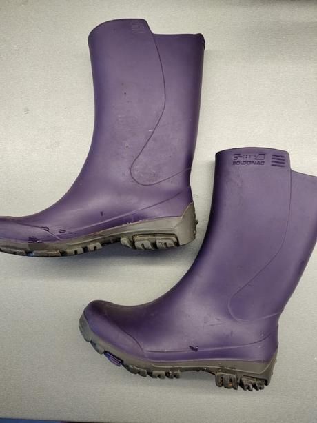 Krásne fialové gumáky, 29