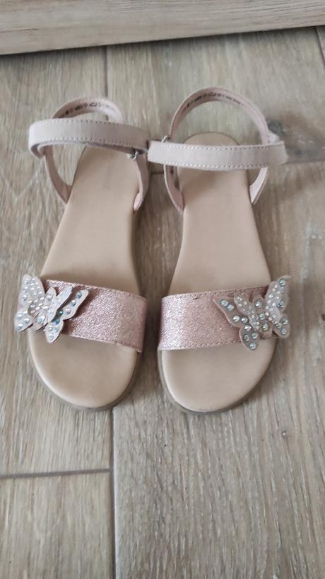 Sandálky v 34, graceland,34