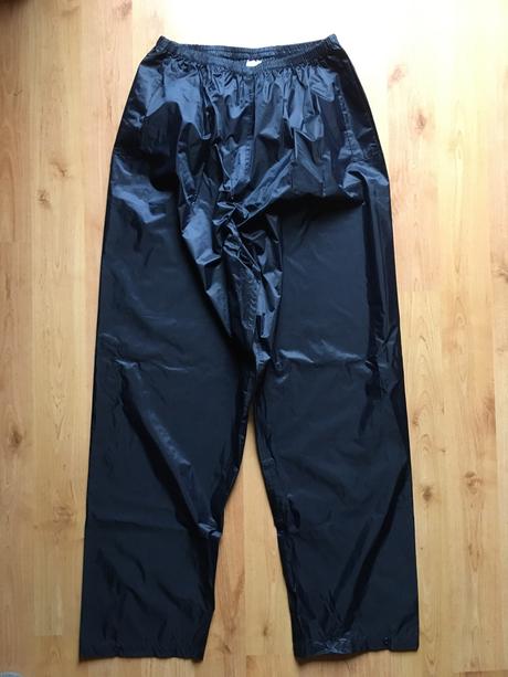 Nepremokavé nohavice nenosené, xl