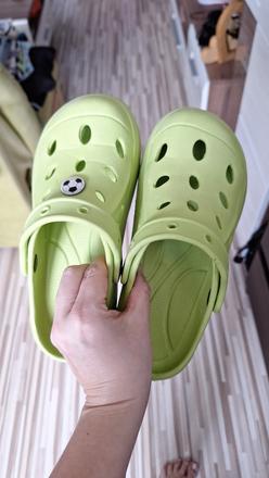Crocsy, 32