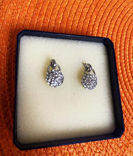 Štrasové trblietavé náušnice, 