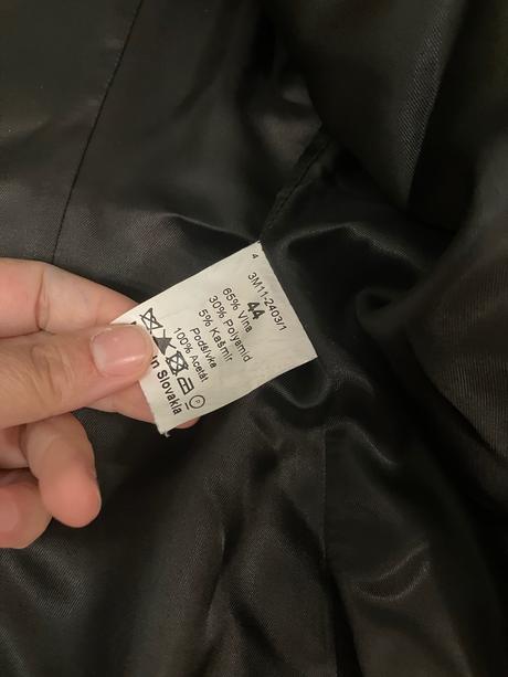 Makyta kabát 44, 44