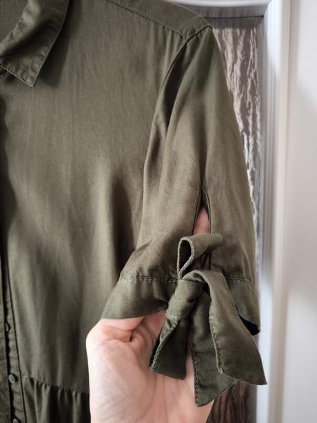 Vzdusne saty, reserved,s