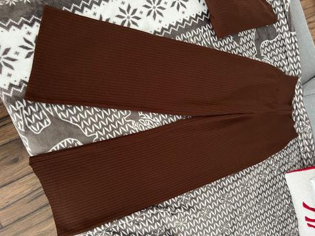 Pletený komplet set, m