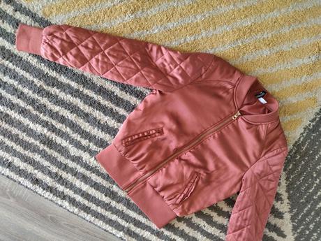 Lesklá bombera, h&m,34