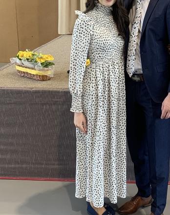 Elegantne dlhé saty, s