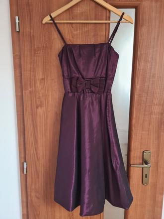 Spoločenské šaty, 