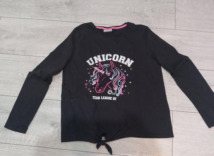 Tričko s jednorožcom, 158