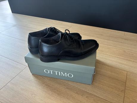 Spoločenské topánky, 36