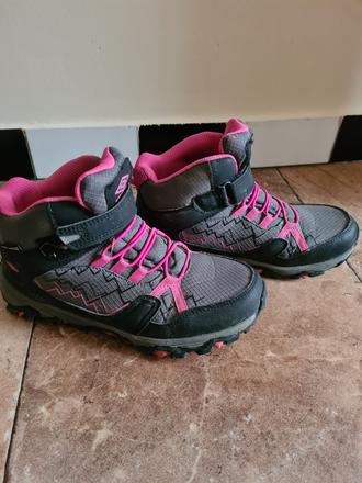 Zimné teplé topánky veľkosť 35, umbro,35