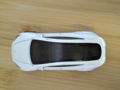 Zberateľská tesla model y hkg28, hot wheels, 2023,