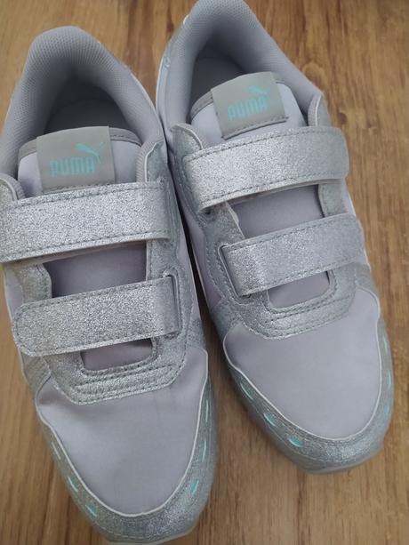 Strieborné tenisky, puma,35