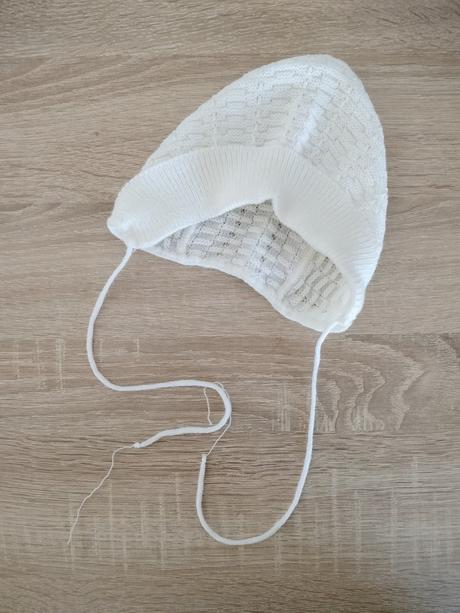 Štrikovaná čiapka, 74