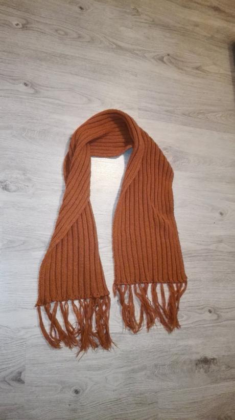 Oranžový dámsky šál,