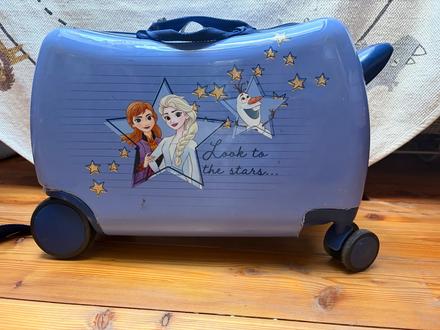 Detsky kufor na kolieskach frozen ťahanie aj vozen, disney