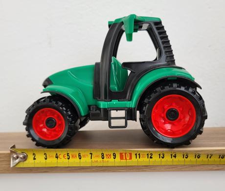 Traktor, sklápač, báger, 