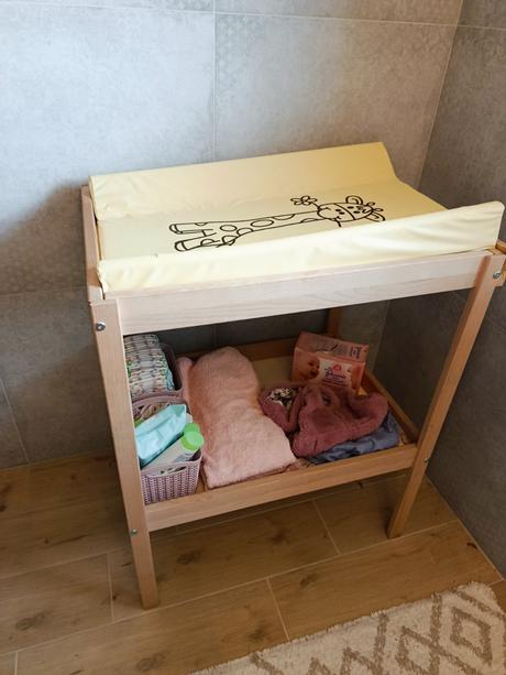 Prebalovací pult ikea, 