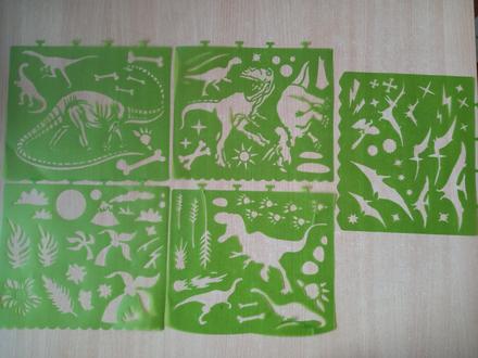 Predlohy šablóny na obkreslovanie dinosaury, 