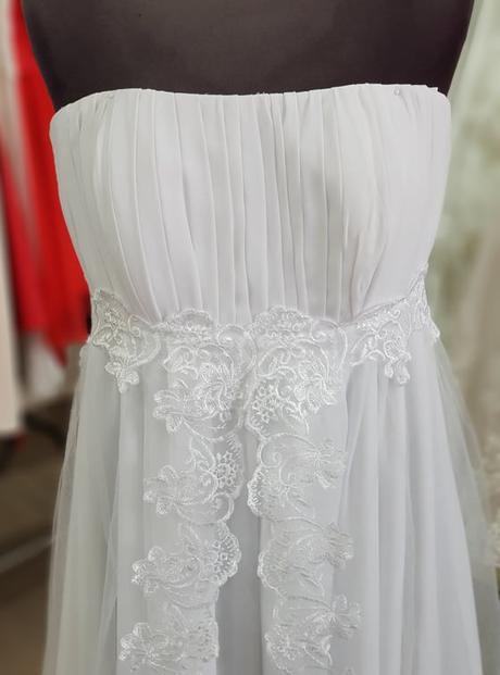 Svadobné šaty pre tehotné, l