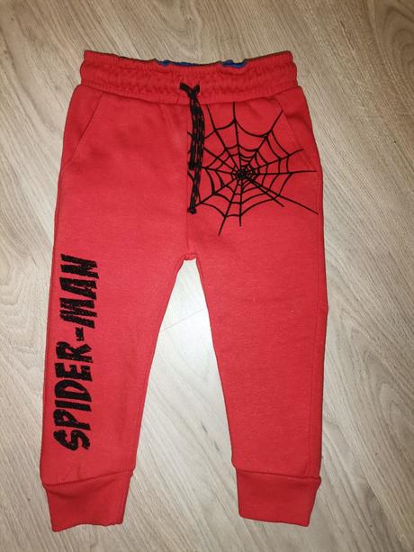 Tepláky spiderman, marvel,92