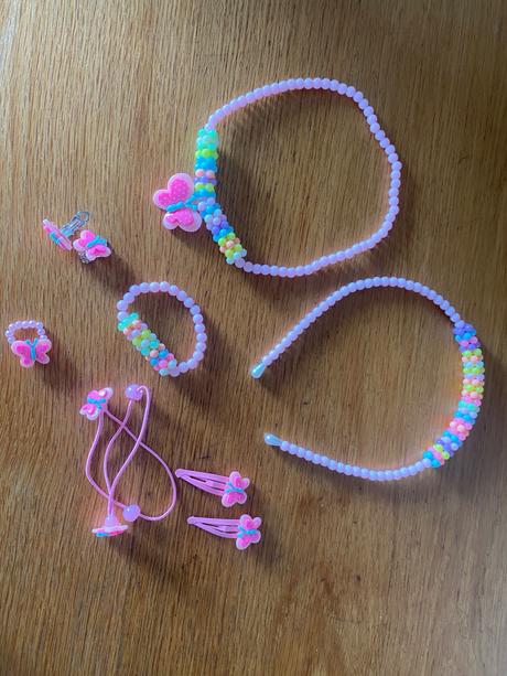 Detské doplnky- sponky, gumičky, náhrdelník, 