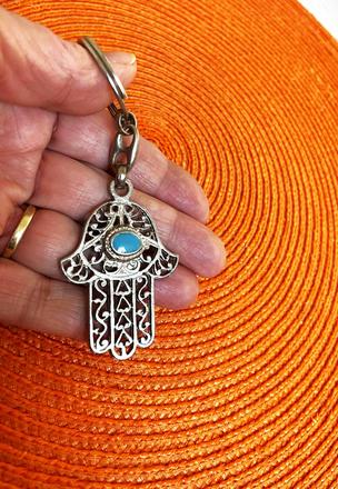 Kovový etno prívesok, 