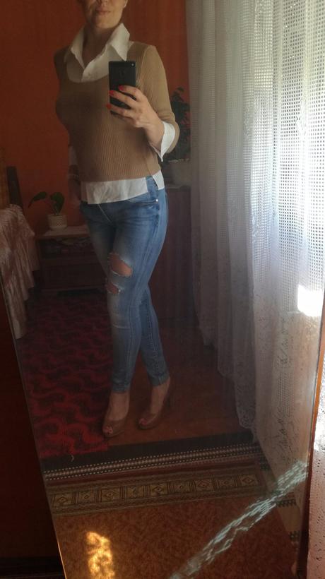 Krásny pulovrik, clockhouse,m