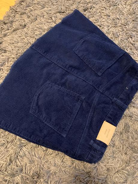 Mencestrova sukňa, zara,140